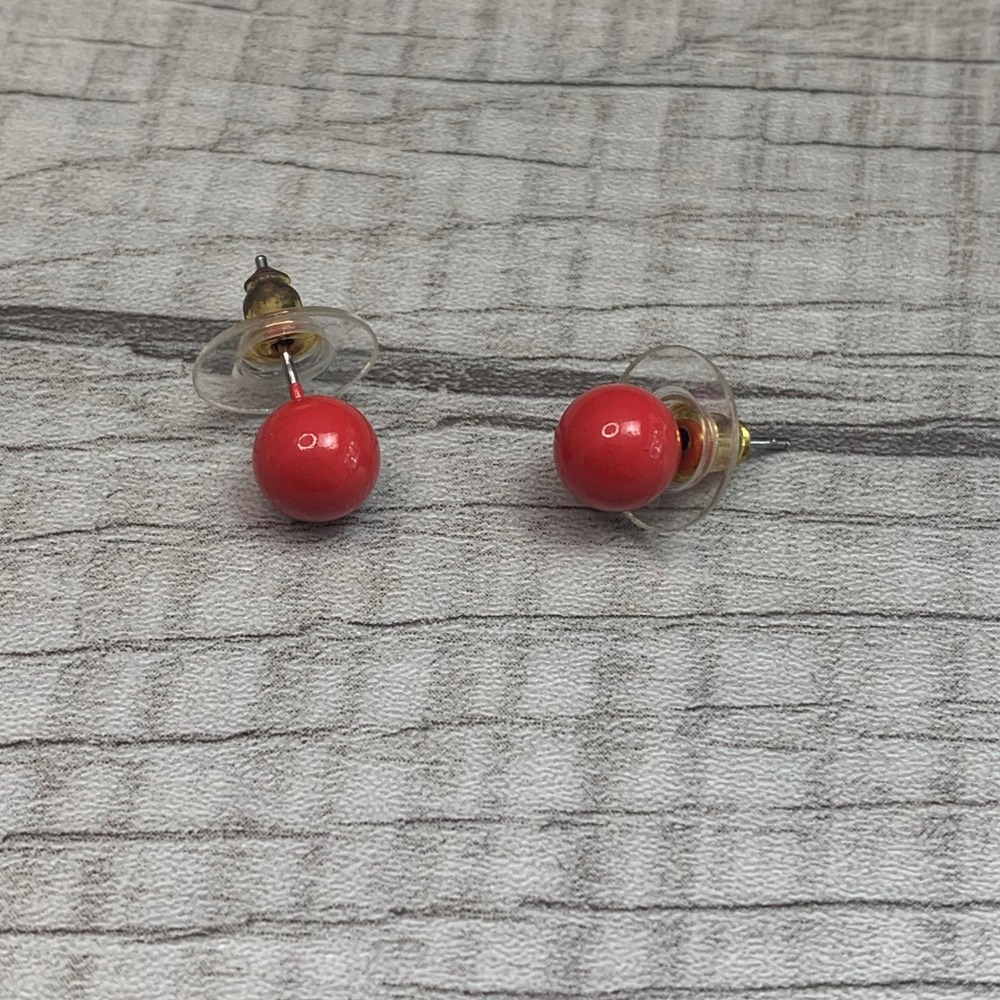 Classic Red Ball Stud Earrings Glossy Round Bead Post Back Costume Jewelry 5578